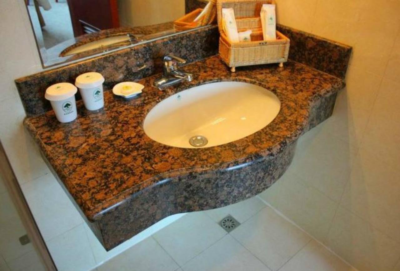 Gma Hotel Shanghai Wuning Road Zhenping Road Metro Station Extérieur photo